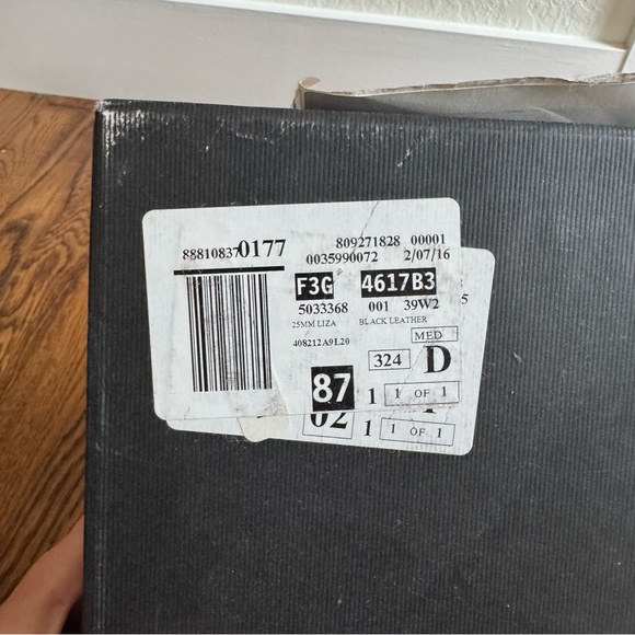 Gucci Black Leather combat Boots with logo - Picture 13 of 13